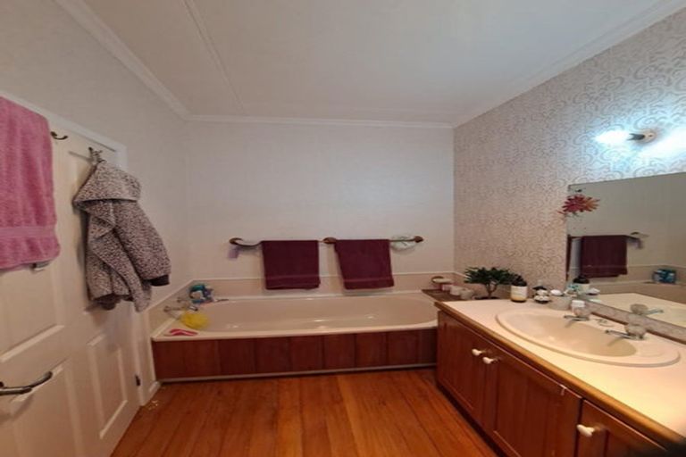 Photo of property in 548 Dudley Road, Kaimiro, Inglewood, 4386