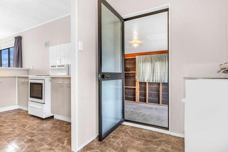 Photo of property in 1 Mansfield Road, Owhata, Rotorua, 3010