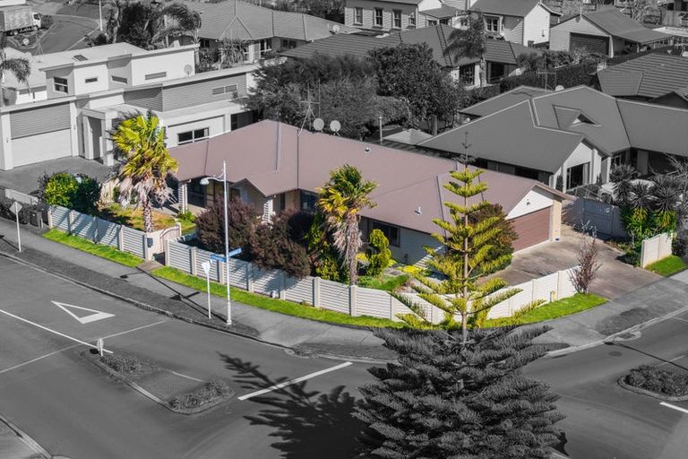 Photo of property in 15 Moonlight Drive, Rototuna North, Hamilton, 3210