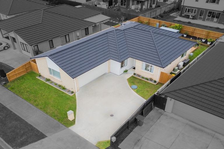 Photo of property in 12 Kare Ariki Place, Pukekohe, 2120
