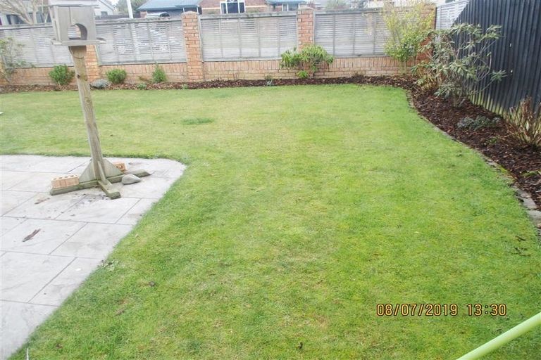 Photo of property in 27 Broadhaven Avenue, Parklands, Christchurch, 8083