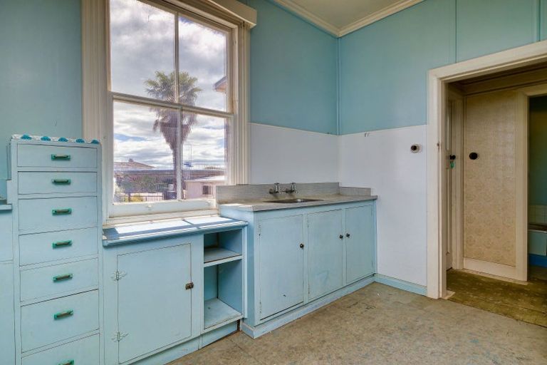 Photo of property in 26 Thompson Road, Bluff Hill, Napier, 4110
