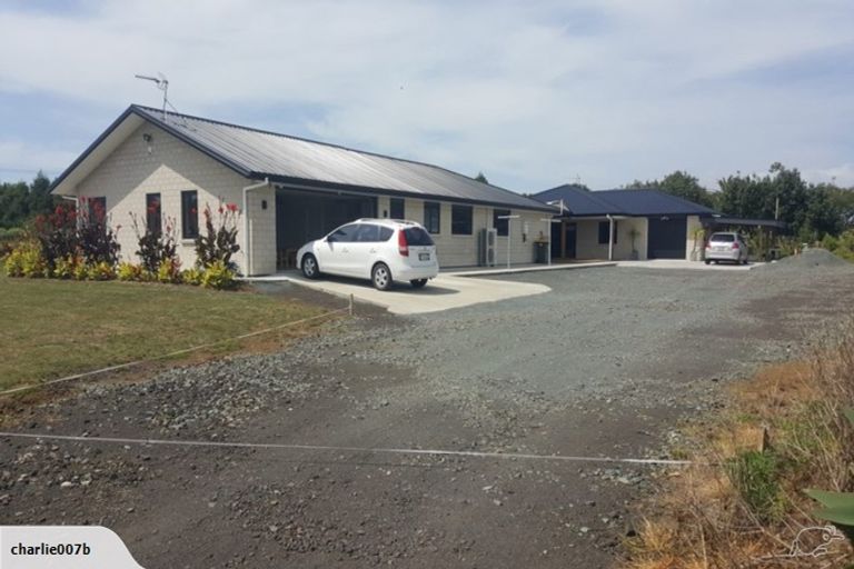 Photo of property in 1217 Glenbrook Road, Glenbrook, Waiuku, 2681