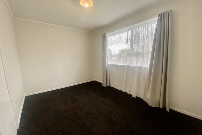 Photo of property in 52 Boundary Road, Clover Park, Auckland, 2019