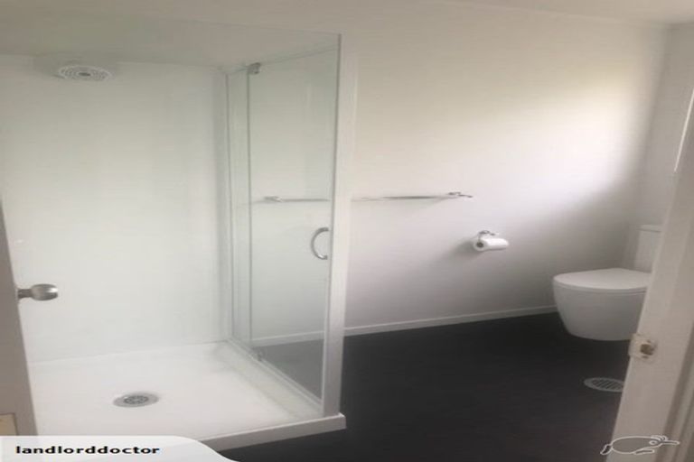 Photo of property in 13 Lendenfeld Drive, Papatoetoe, Auckland, 2025