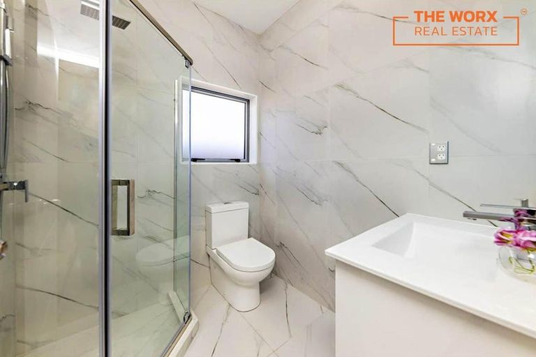 Photo of property in 45c Senator Drive, Manurewa, Auckland, 2105