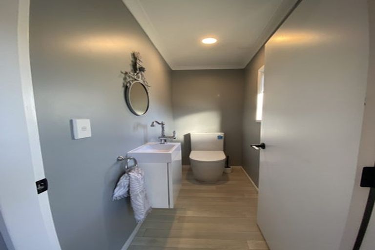 Photo of property in 24b Queen Road, Bellevue, Tauranga, 3110