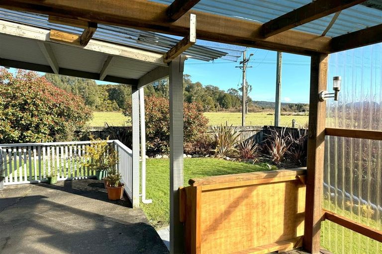 Photo of property in 21 Red Jacks Road, Ngahere, Dobson, 7872