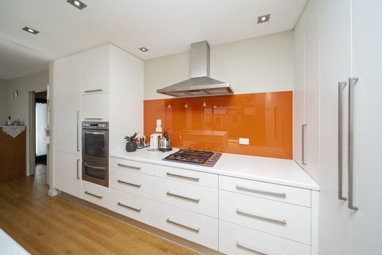 Photo of property in 44a Fitzroy Road, Fitzroy, New Plymouth, 4312