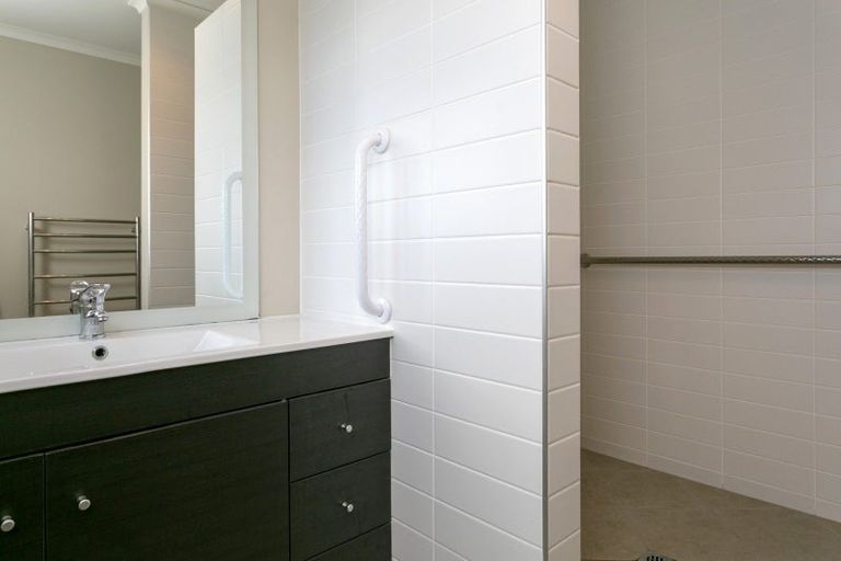 Photo of property in 53 Puriri Street, Hilltop, Taupo, 3330