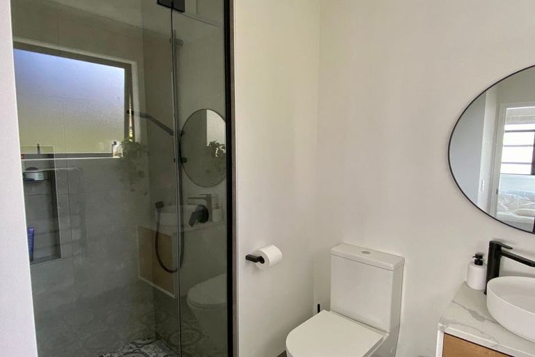 Photo of property in 23 Aplin Terrace, Ngaio, Wellington, 6035