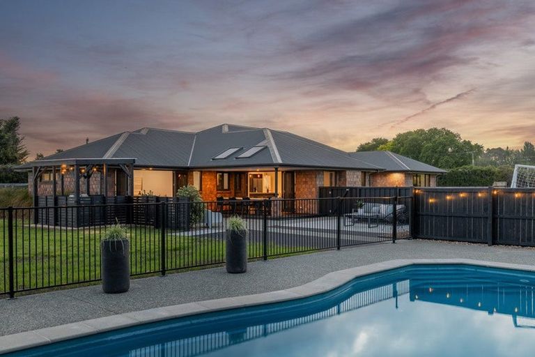 Photo of property in 23 Heywards Road, Clarkville, Kaiapoi, 7692