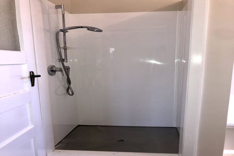 Photo of property in 195a Naenae Road, Naenae, Lower Hutt, 5011