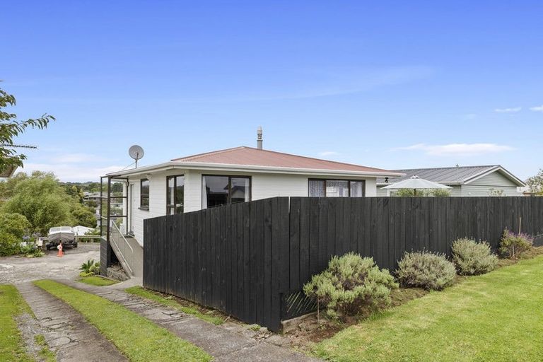 Photo of property in 28 Kingsford Street, Bell Block, New Plymouth, 4312