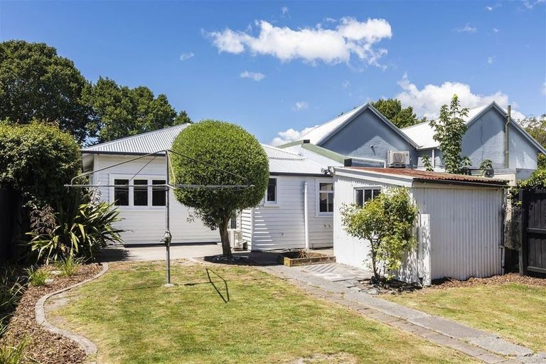 Photo of property in 23 Mathesons Road, Phillipstown, Christchurch, 8011