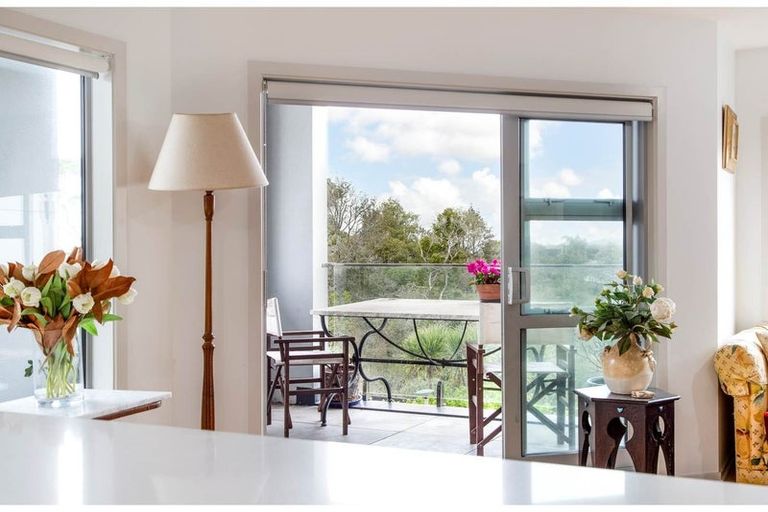 Photo of property in 16/270 Onewa Road, Birkenhead, Auckland, 0626