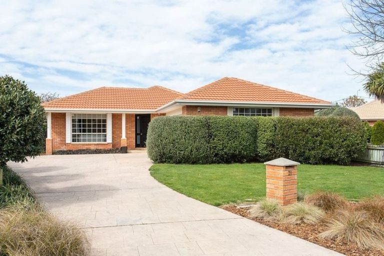 Photo of property in 21 Baltimore Green, Shirley, Christchurch, 8061