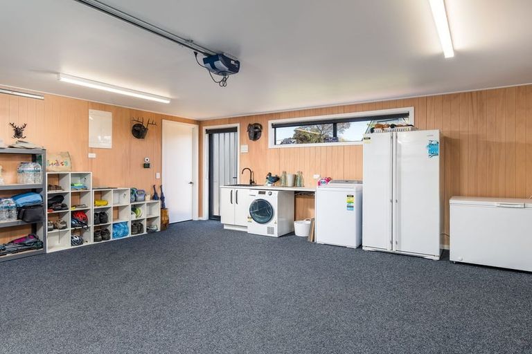 Photo of property in 8 Eric Batchelor Place, Waimate, 7924