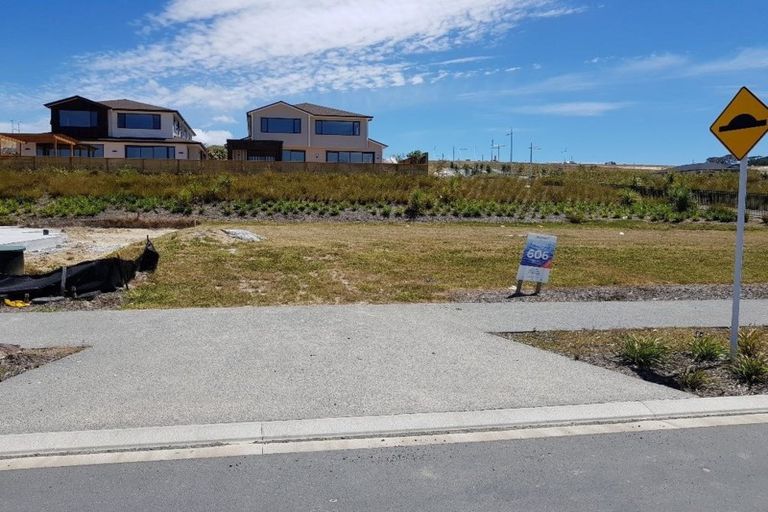 Photo of property in 12 Keel Street, Long Bay, Auckland, 0630