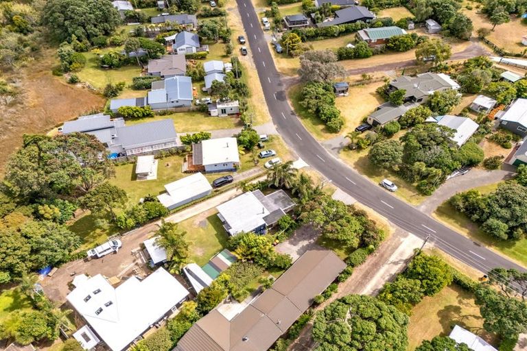 Photo of property in 161a Ocean Beach Road, Tairua, 3508