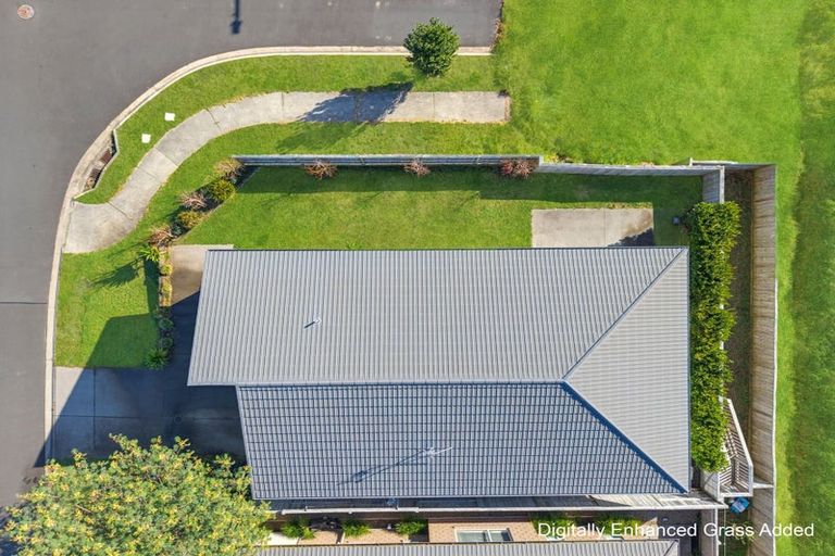 Photo of property in 1 Te Wharo Drive, Papamoa, 3118