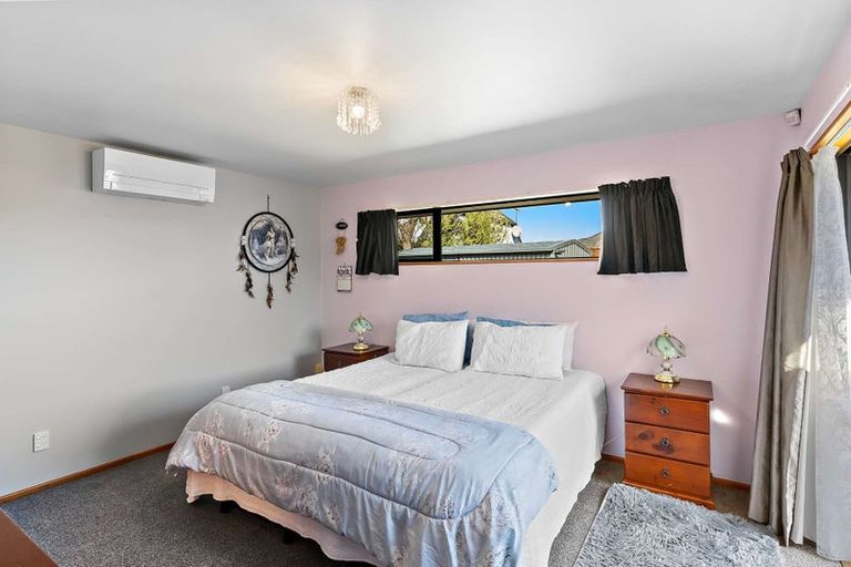 Photo of property in 57 Queenspark Drive, Parklands, Christchurch, 8083