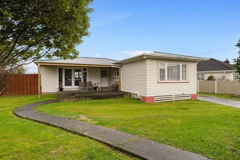 Photo of property in 1 Edmonds Street, Wainuiomata, Lower Hutt, 5014