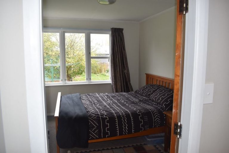 Photo of property in 75 Victoria Street, Carterton, 5713