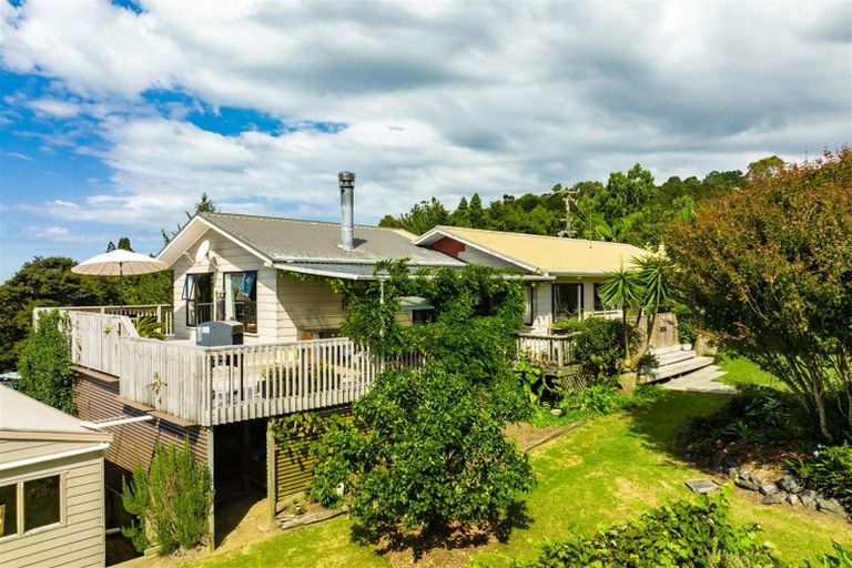 Photo of property in 168 Massey Road, Waipu, 0582