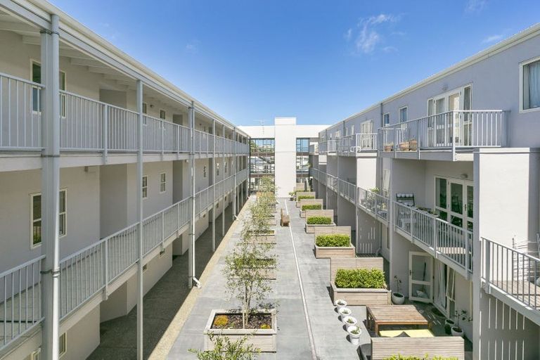 Photo of property in Luxford Villas, 309/72 Herald Street, Berhampore, Wellington, 6023