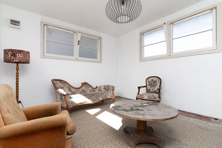 Photo of property in 201 East Street, Greytown, 5712