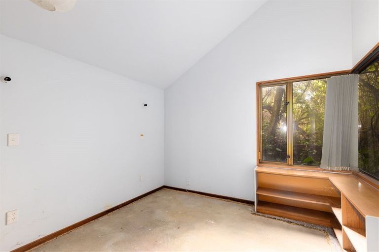 Photo of property in 46 Ravensdale Rise, Westmorland, Christchurch, 8025