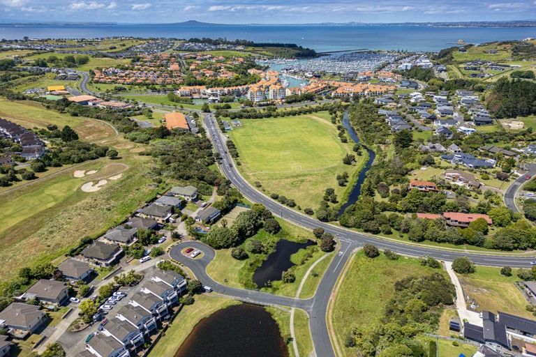 Photo of property in 26 Greenway Rise, Gulf Harbour, Whangaparaoa, 0930