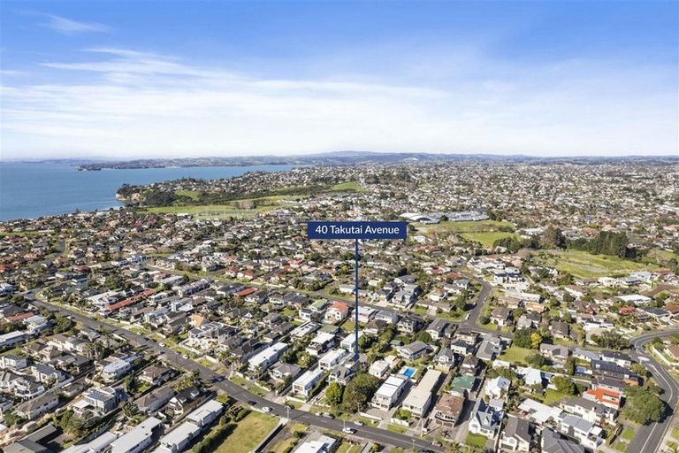 Photo of property in 40 Takutai Avenue, Bucklands Beach, Auckland, 2012