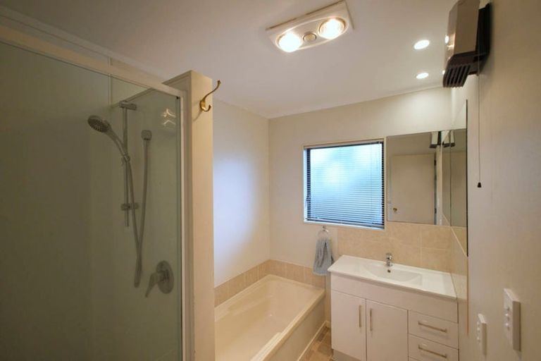 Photo of property in 72c Bellevue Road, Brookfield, Tauranga, 3110