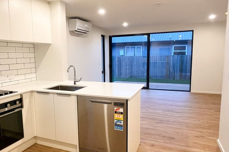 Photo of property in 3/106 Somerfield Street, Somerfield, Christchurch, 8024