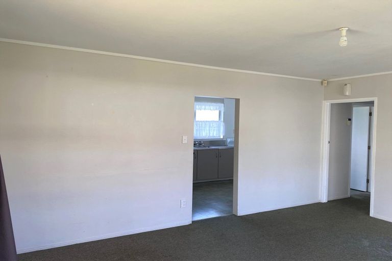 Photo of property in 48 Sunlands Drive, Manurewa, Auckland, 2102