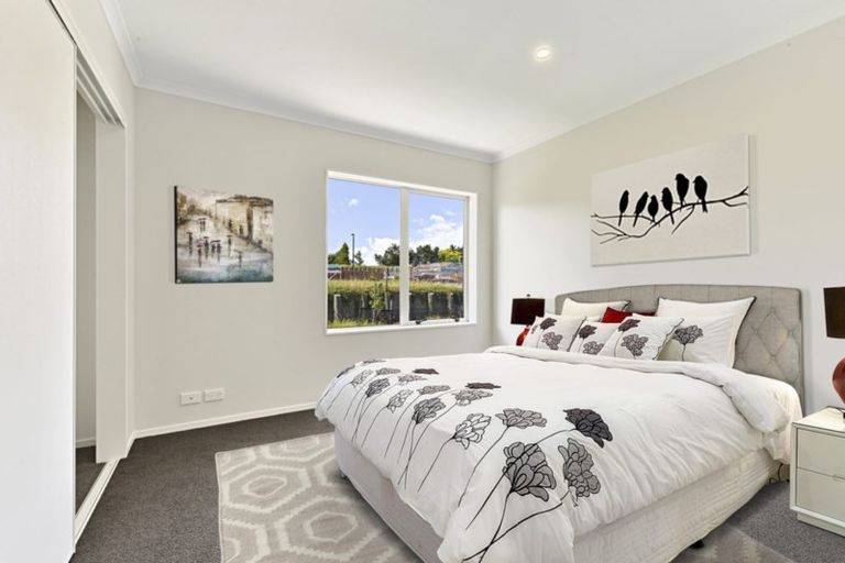 Photo of property in 28 Tamiro Road, Whenuapai, Auckland, 0618