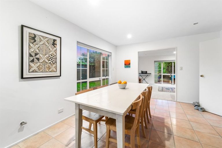 Photo of property in 6/37 Uppingham Crescent, Hillcrest, Auckland, 0627