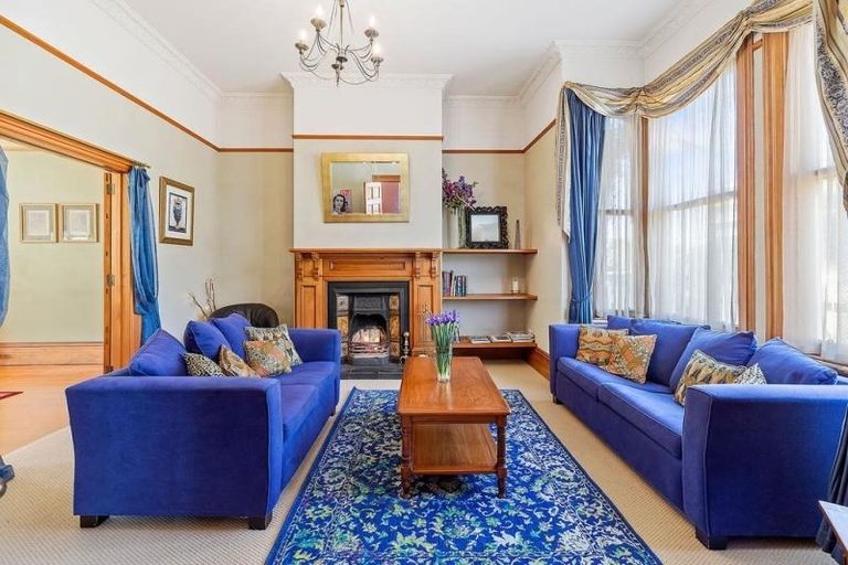 Photo of property in 128 Tinakori Road, Thorndon, Wellington, 6011