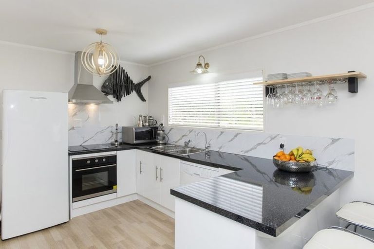 Photo of property in 30 Sievwright Lane, Whataupoko, Gisborne, 4010