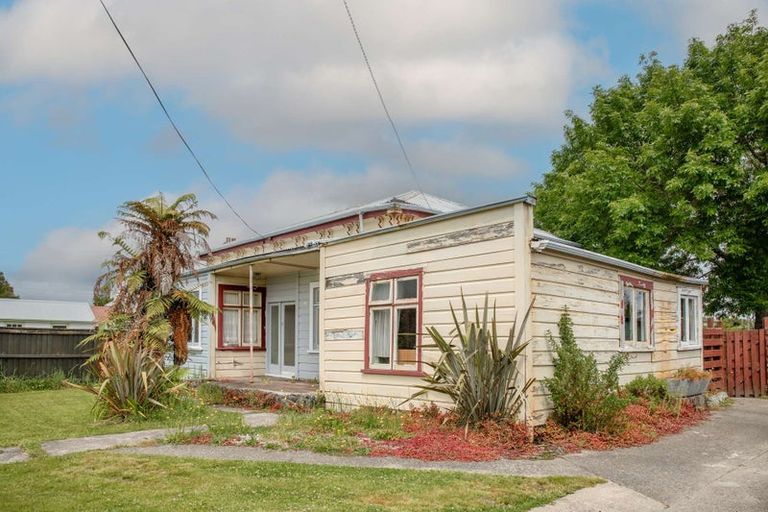 Photo of property in 116 Derby Street, Westport, 7825