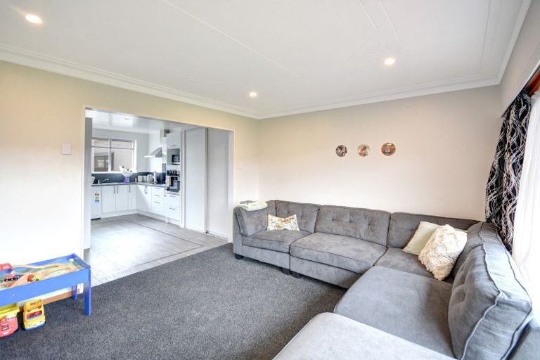 Photo of property in 76c Church Street, Mosgiel, 9024