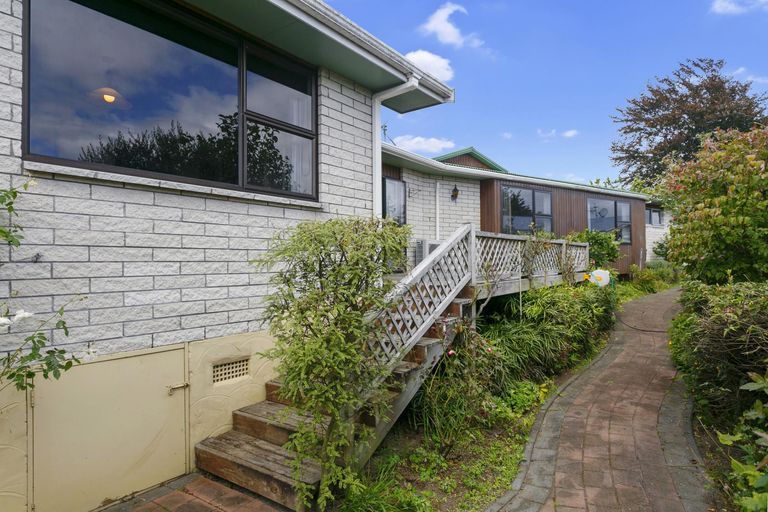 Photo of property in 58 Birch Street, Hilltop, Taupo, 3330