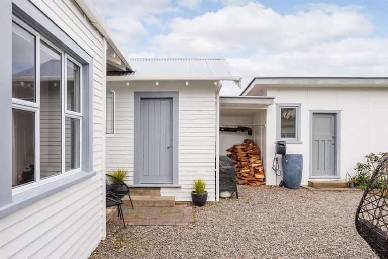 Photo of property in 25 Argyle Avenue, Takaro, Palmerston North, 4410