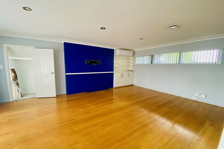 Photo of property in 53 David Avenue, Hillpark, Auckland, 2102