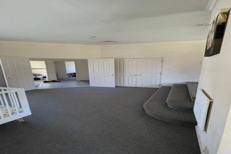 Photo of property in 13 De Havilland Drive, Goodwood Heights, Auckland, 2105