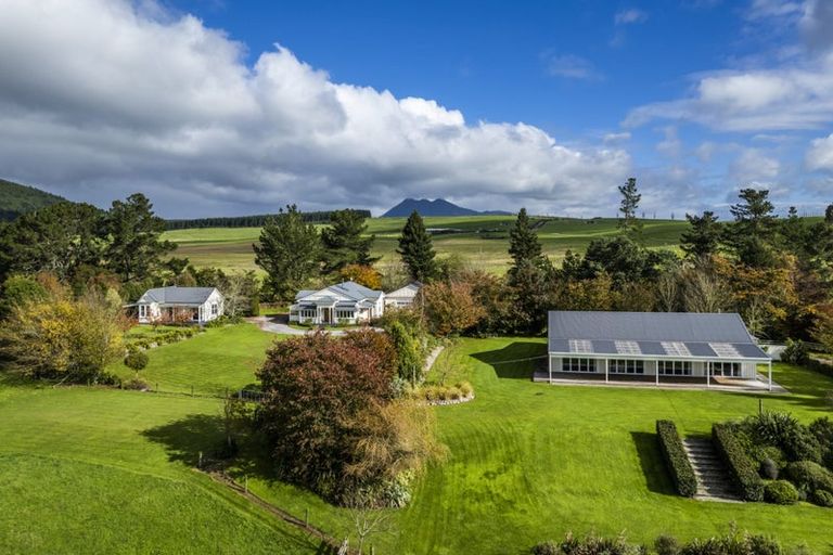 Photo of property in 2/334 White Road, Broadlands, 3081