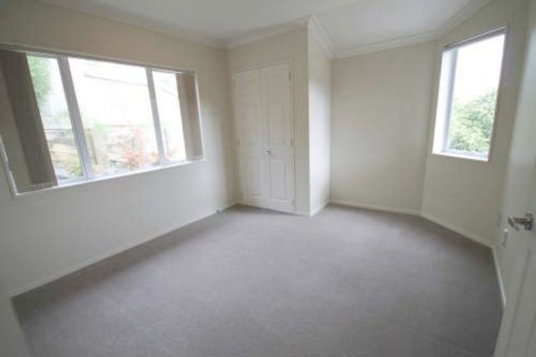 Photo of property in 97a Island Bay Road, Beach Haven, Auckland, 0626