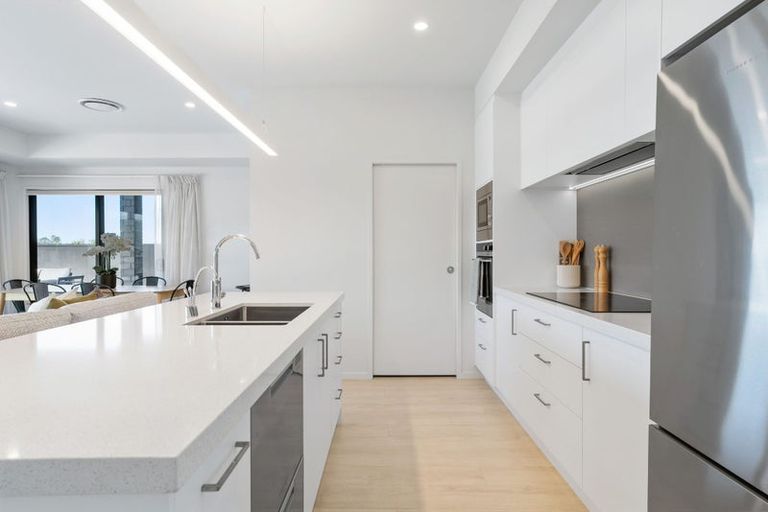 Photo of property in 6 Ian Hopper Way, Pauanui, 3579